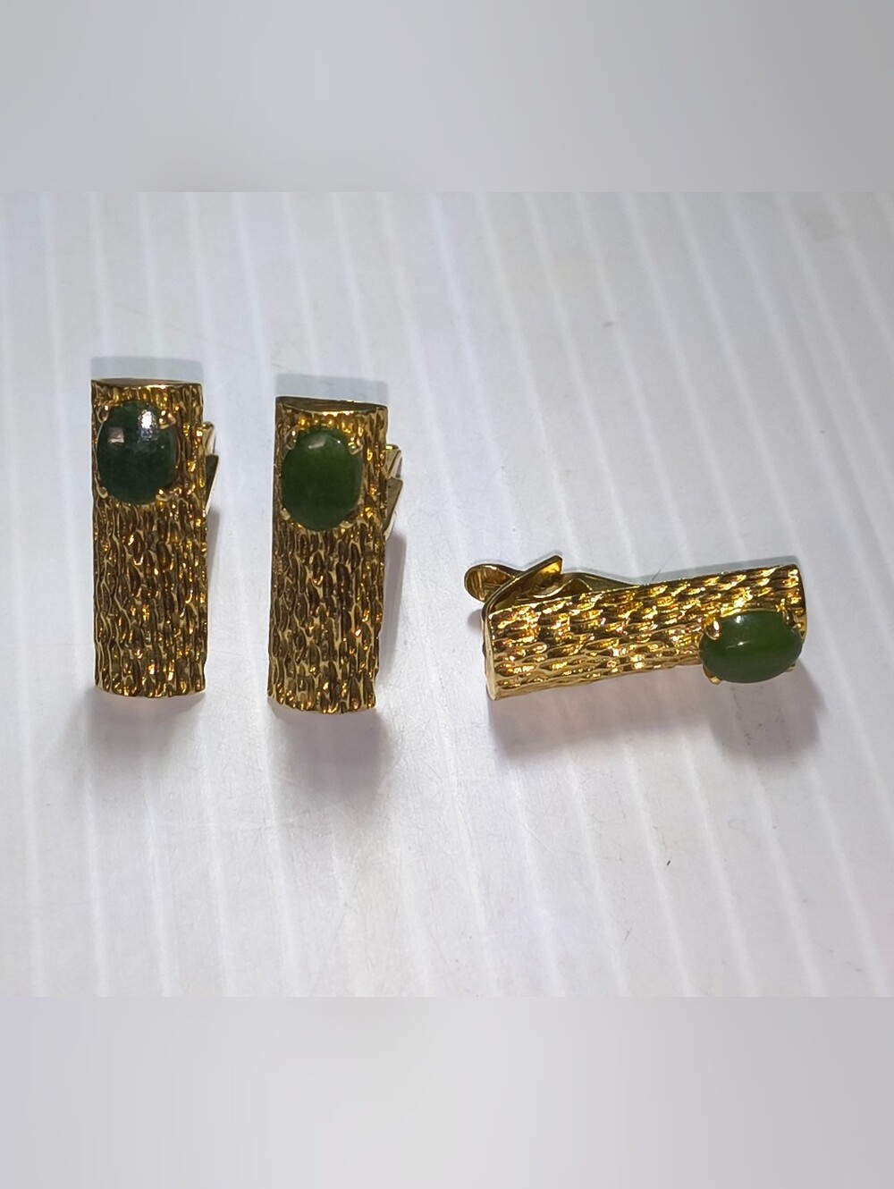 VTG 1960s Solid 14K Gold & Jade Brutalist Cufflink Tie Bar Set